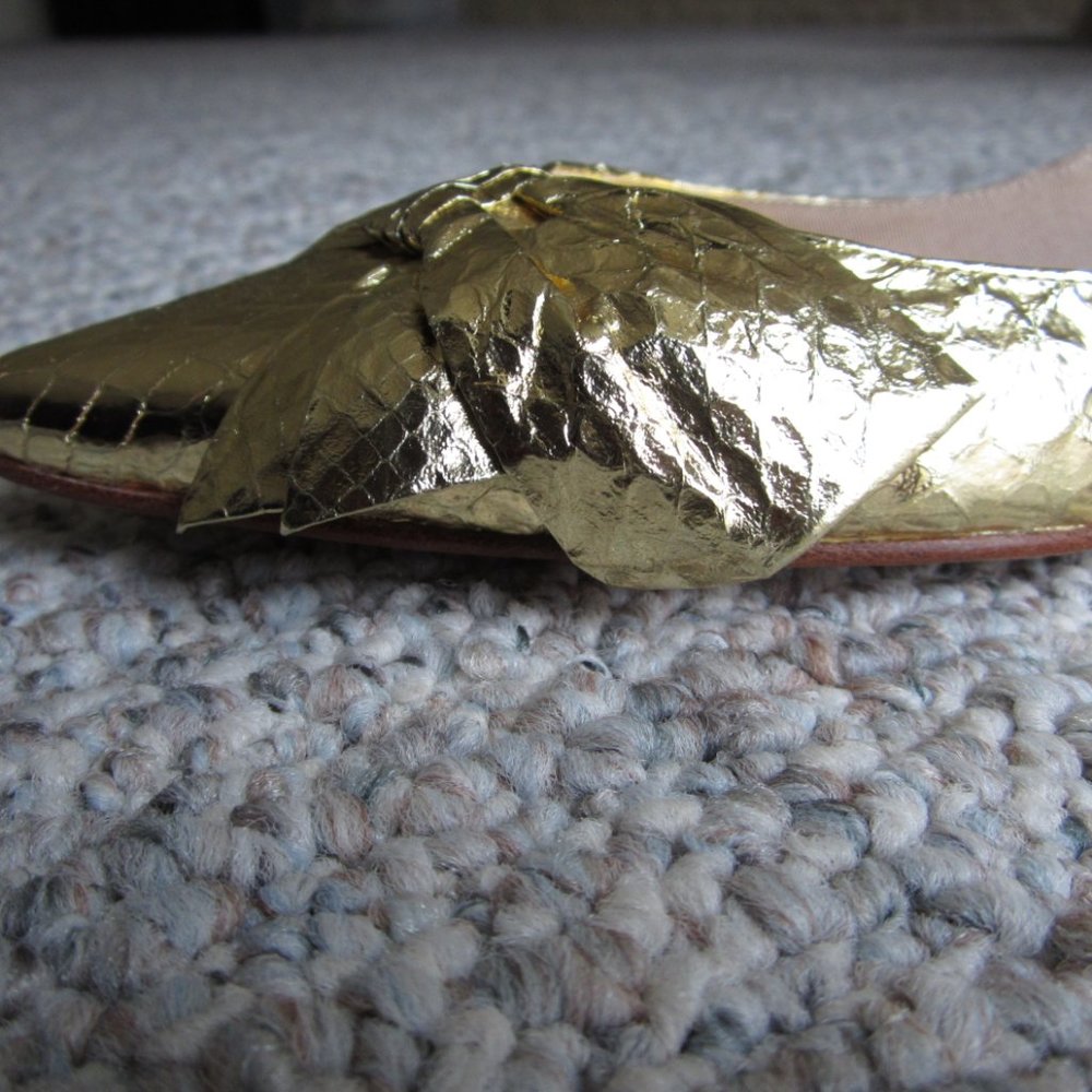 Beverly Feldman Leather Gold Snake print Flat - Picture 6 of 12